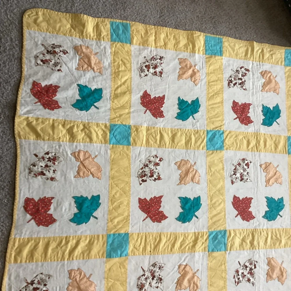 Vintage Maple Leaf Quilt Yellow Blue 76”x86”
